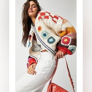 NWT FREE PEOPLE Clear Skies Cardi
Size M